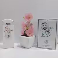 ادکلن عربی شیخ زاید مردانه وزنانه بسیار خاص با رایحه ای دل انگیز و قدرتمند و ماندگاری بالا