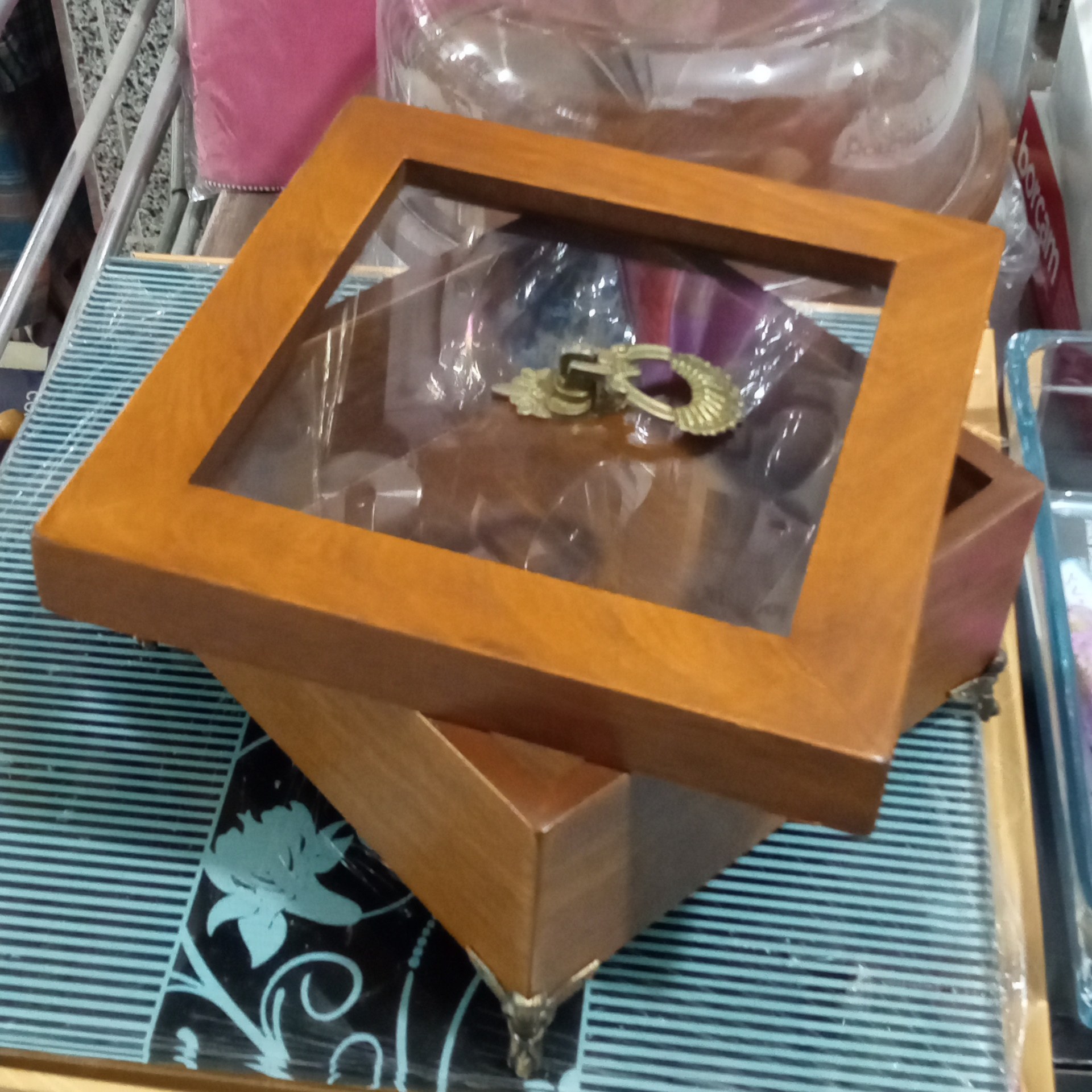 جا شکلاتی چوبی