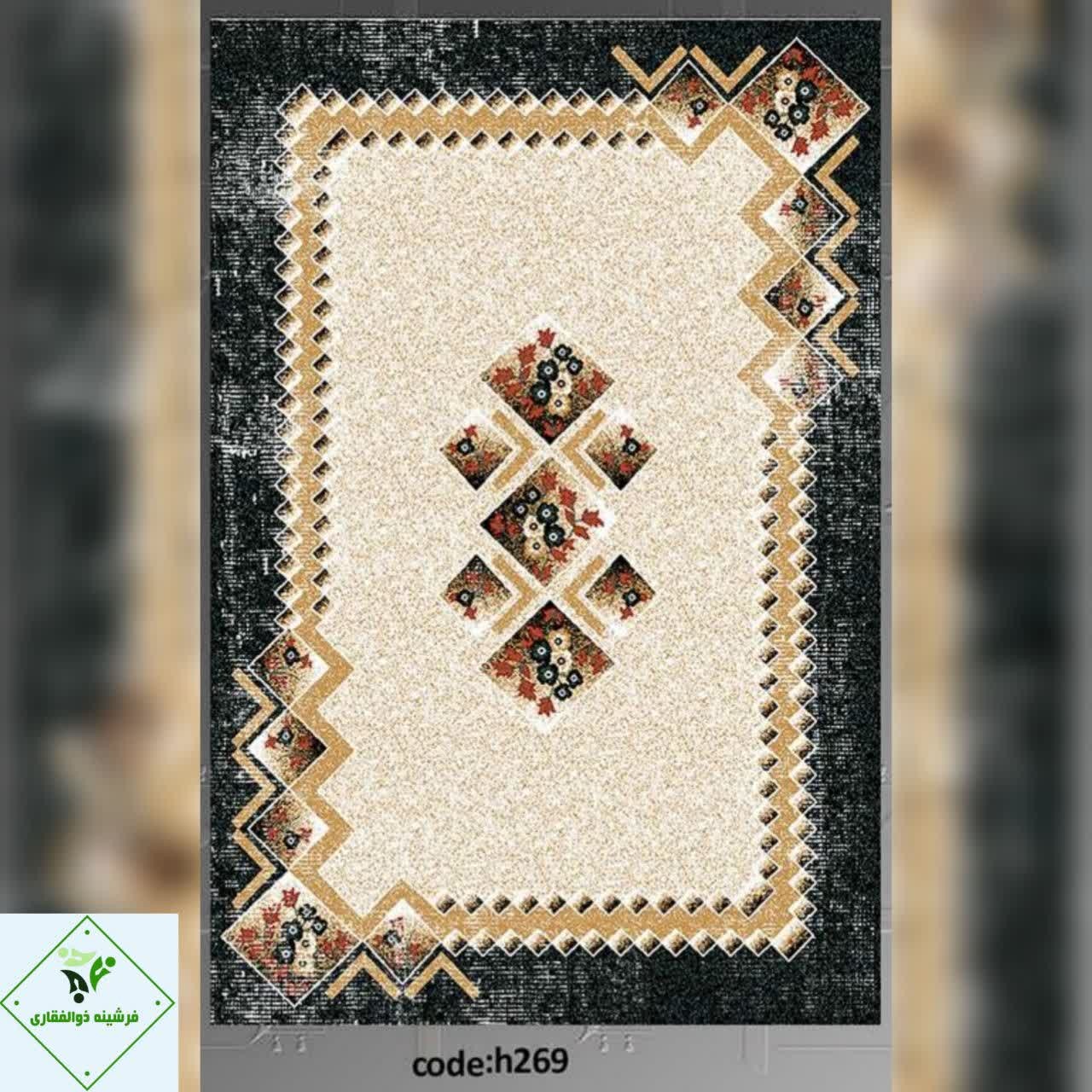 فرشینه چاپی کدh269سایز بیضی80 در 50