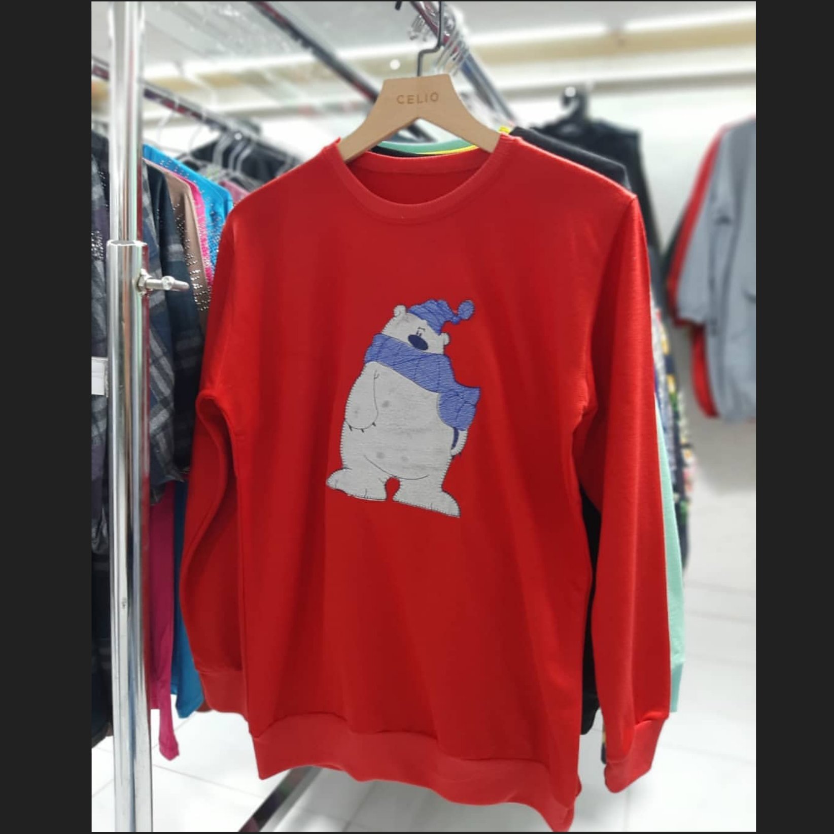 بلوز پاییزی دورس خرسی بسیار شیک و  دوست داشتنی مناسب جهت همه گروه سنی بسیار شیک و با کیفیت و بدون آبرفت 