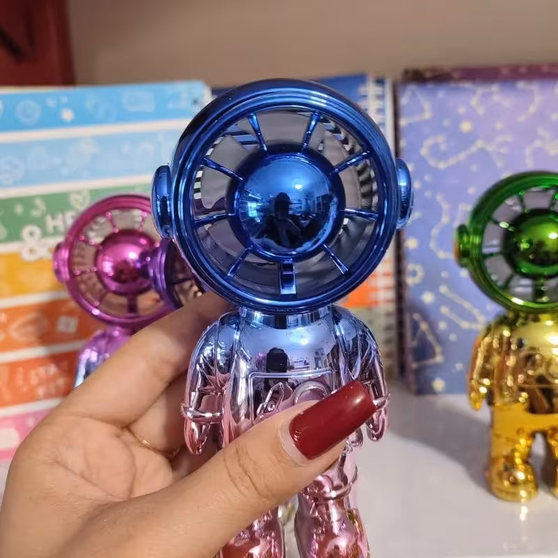 پنکه شارژی فضایی