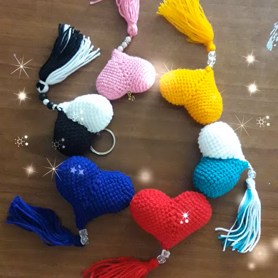 جاکلیدی و آویز  کیف بافتنی 