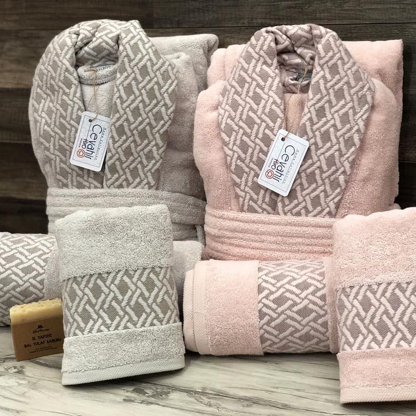 سرویس حوله عروس و داماد جواهیر 10 تیکه