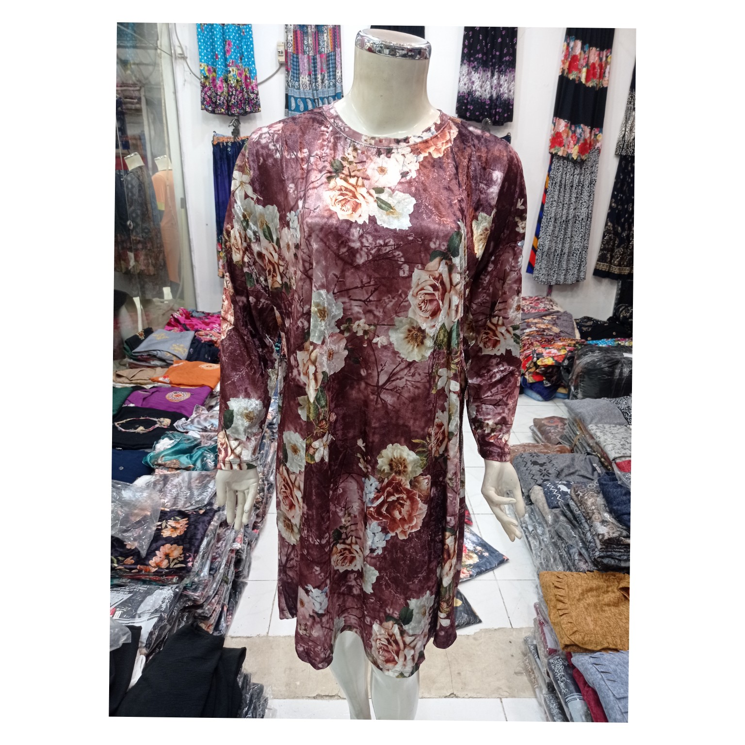 تونیک مخمل اصل کد 098(پس کرایه)