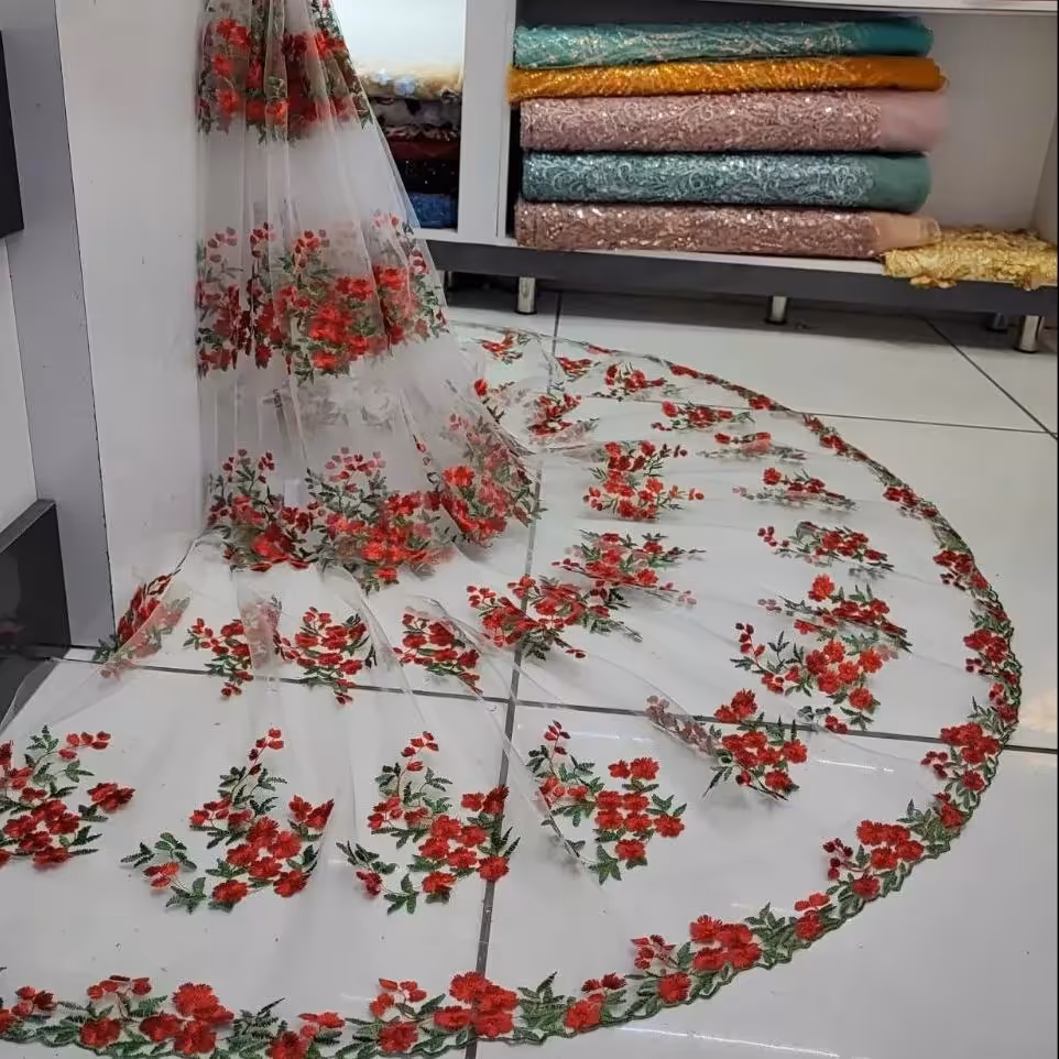 پارچه دانتل گلدوزی شده برجسته 