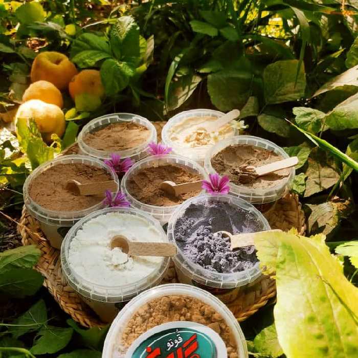 پک 8 عددی قوتو گلپونه  .8 بسته ی 200 گرمی با 8 رنگ و طعم متفاوت 