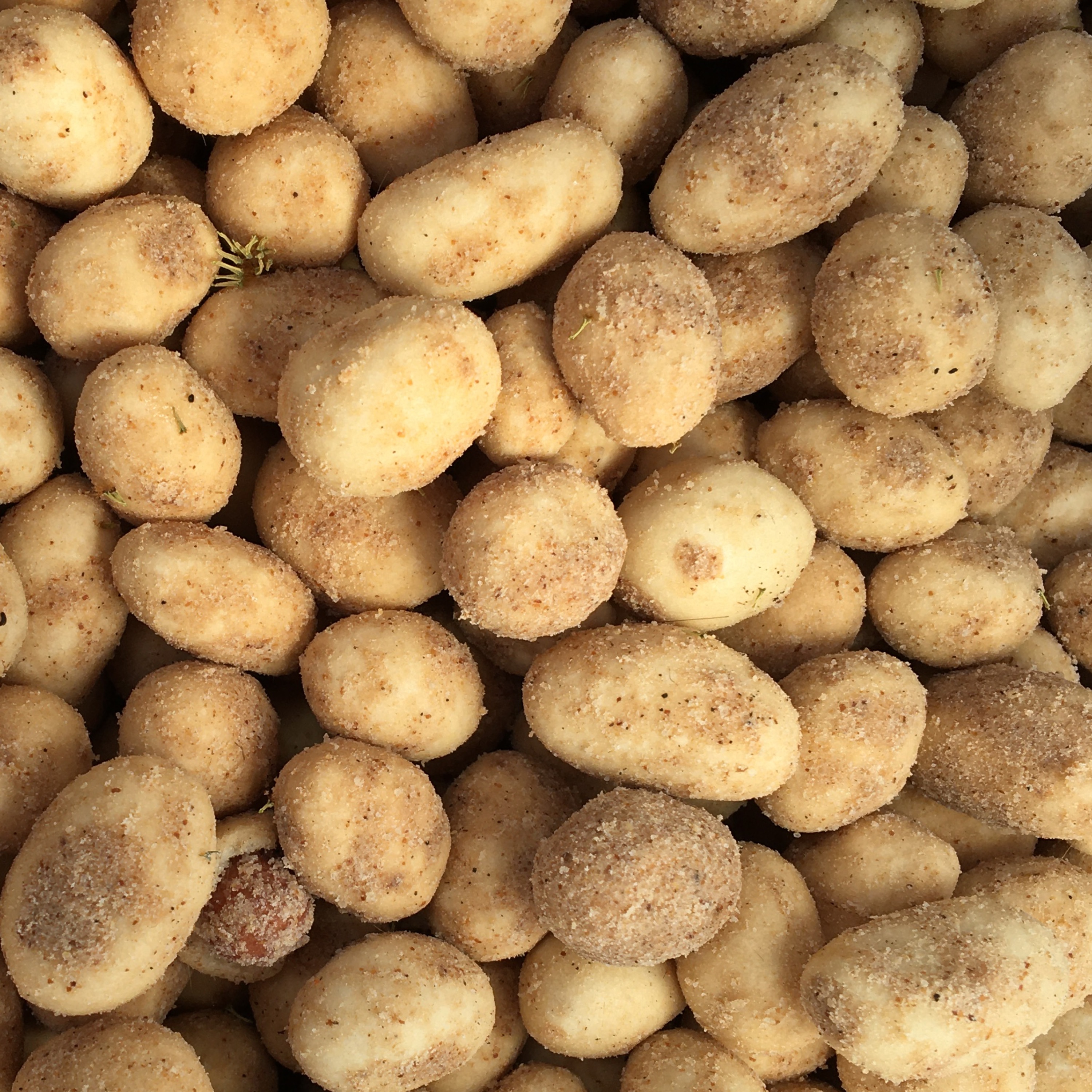 بادام زمینی طعم دودی500 گرم