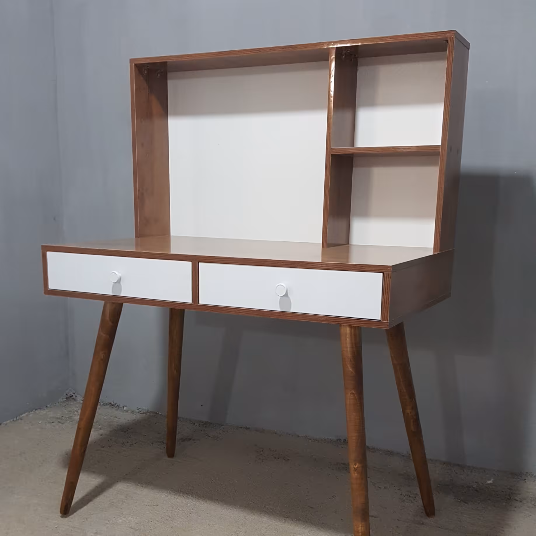 میز تحریر کتابخانه دار و دو کشو مدل "آوادان" 