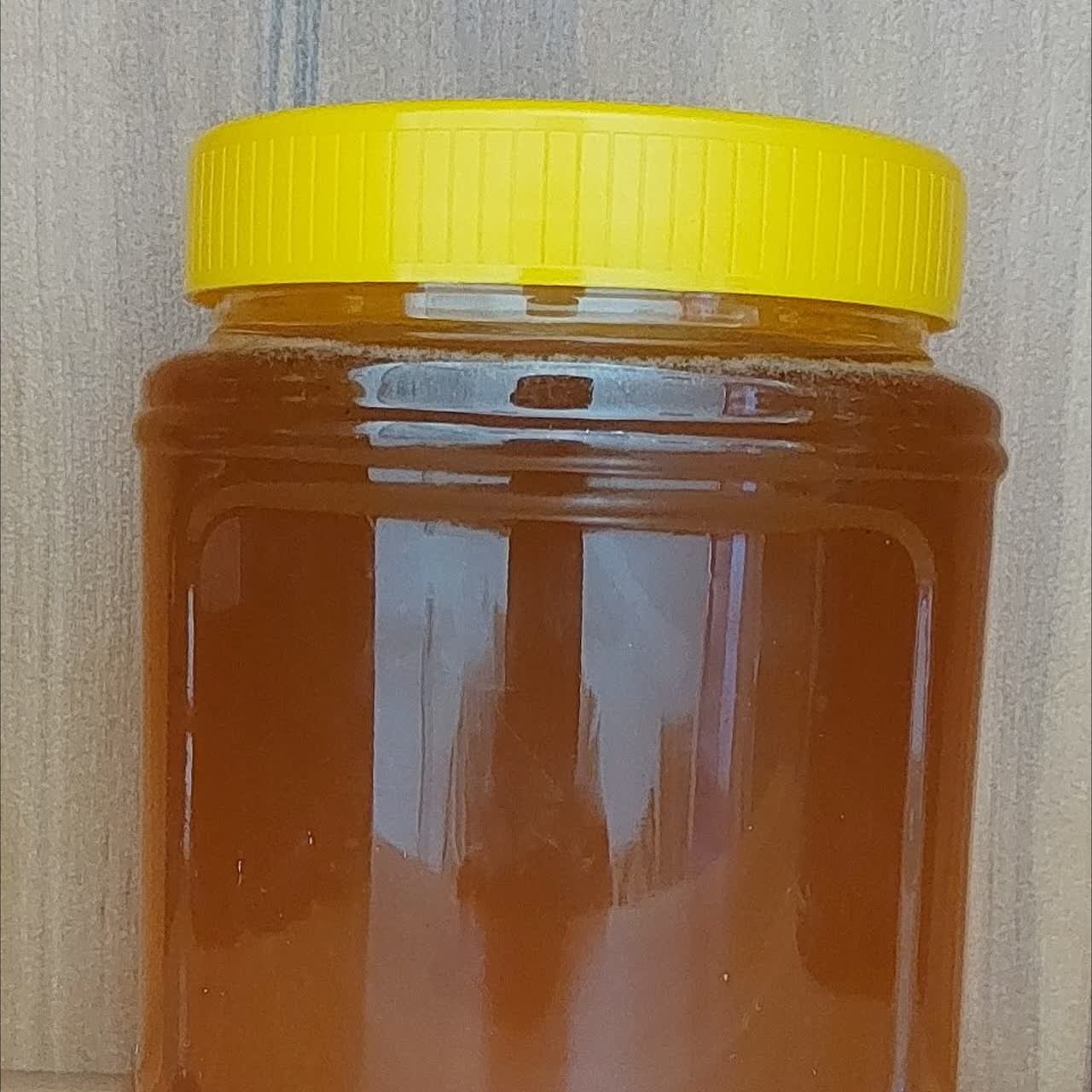 عسل کوهستان طبیعی (900 گرمی) از محصولات غرفه مزرعه خونه