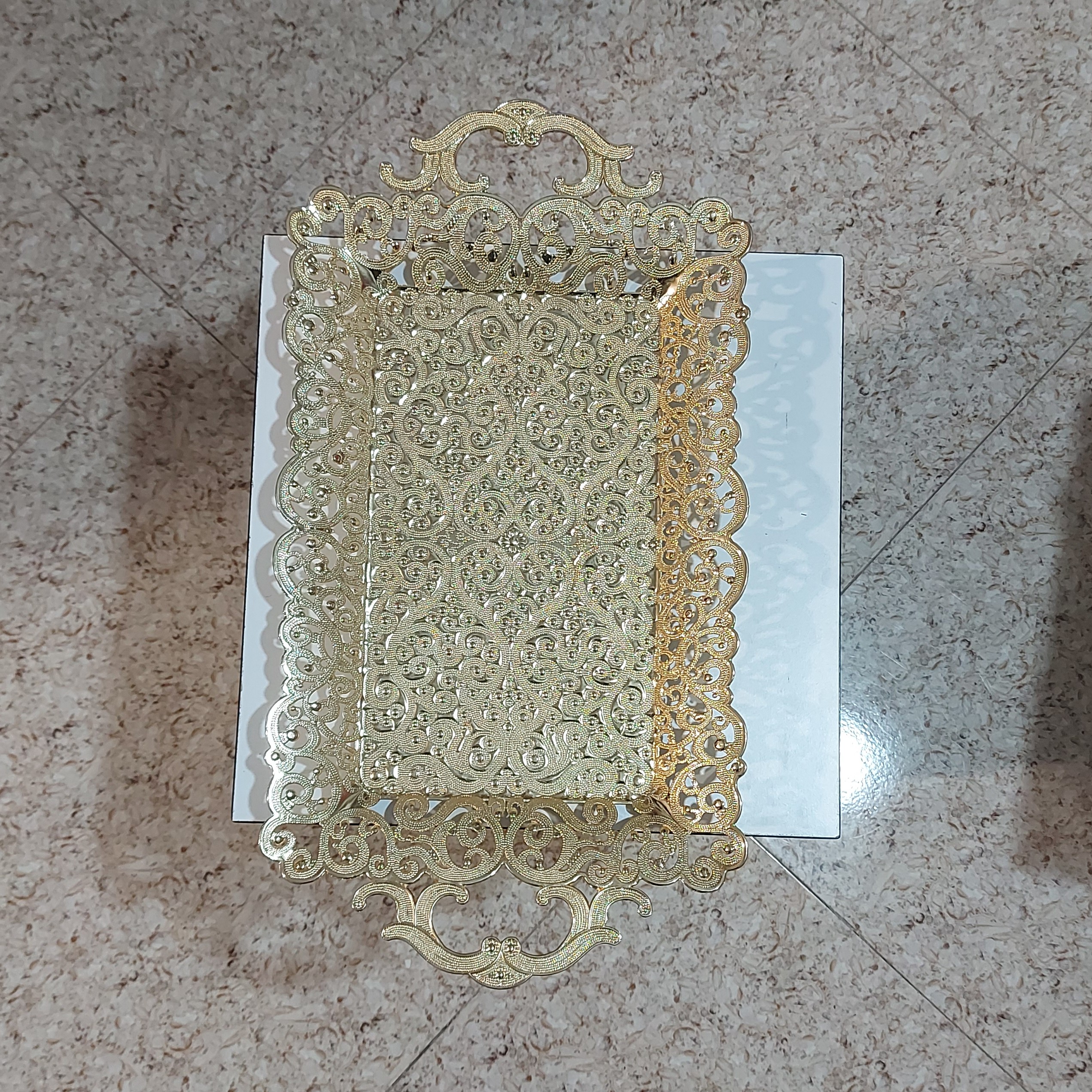 سینی چایی جنس سرب