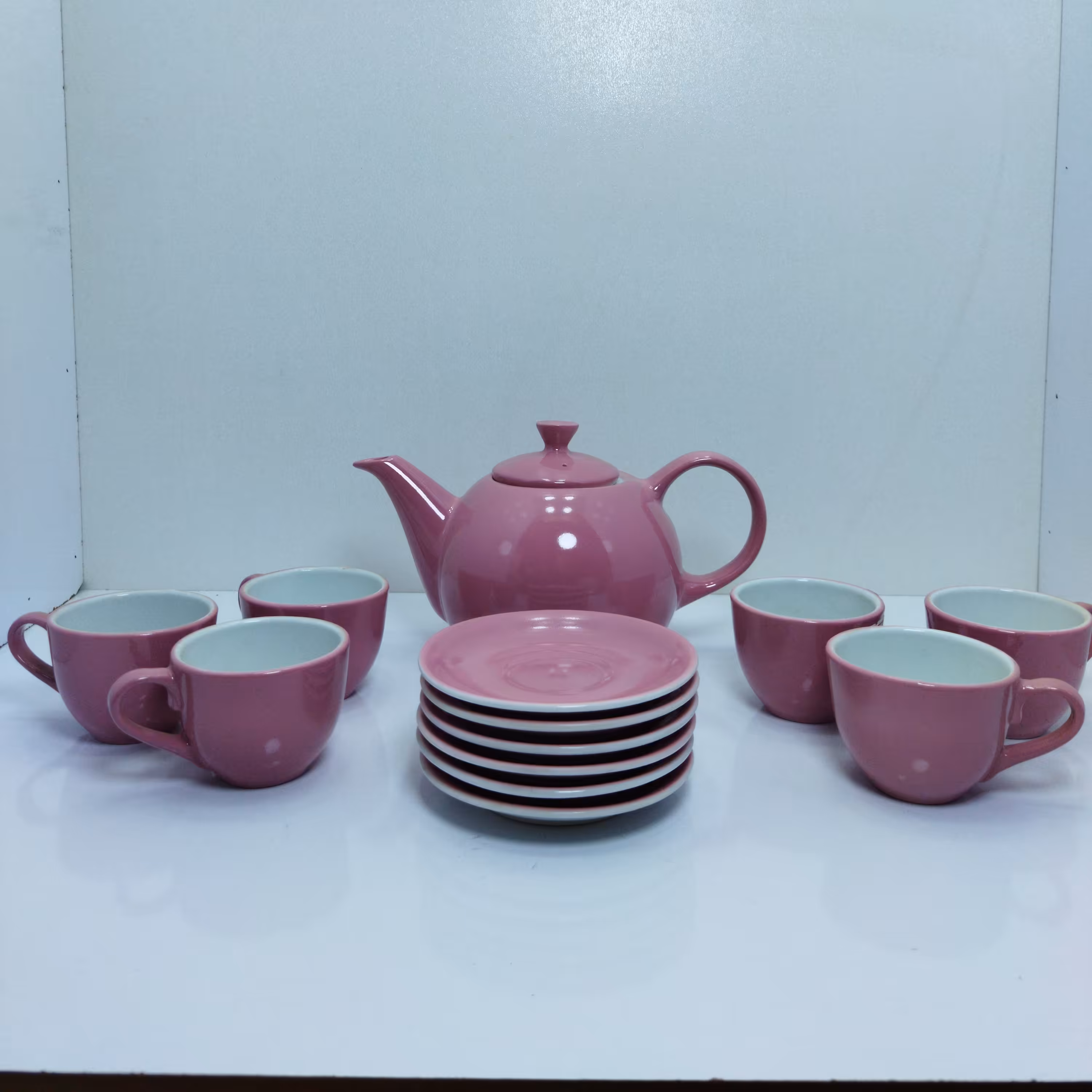 قهوه خوری و چای خوری صورتی 