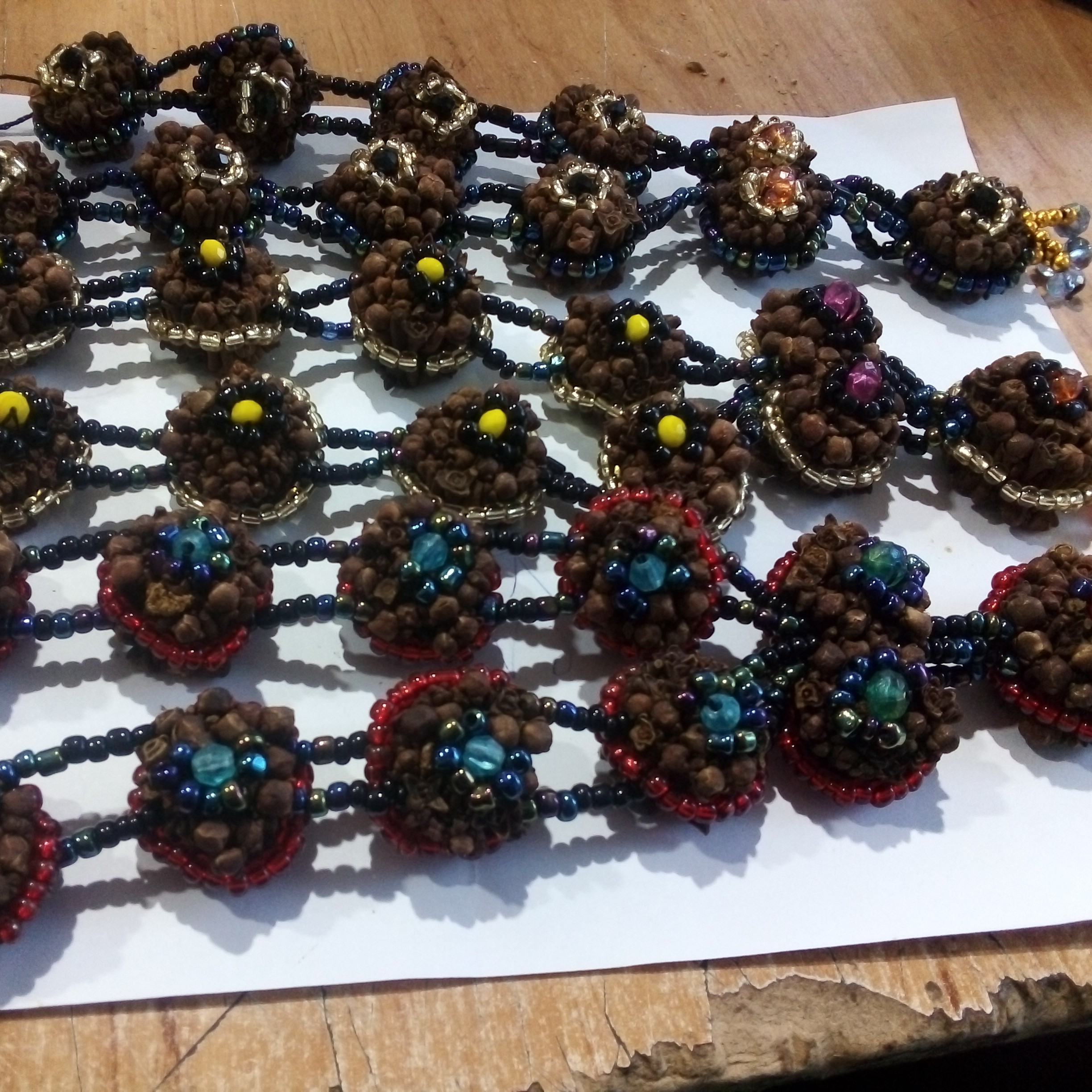 میخک گردنبند 