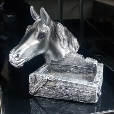 زیرسیگاری گچ و سفال با ابکاری نقره ای سایز 15سانتی متر