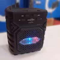 اسپیکرپرتابل gts1173.رنگ مشکی.بلوتوث قوی.سبک وقابل حمل.شارژ سریع.قدرت بیس بالا.