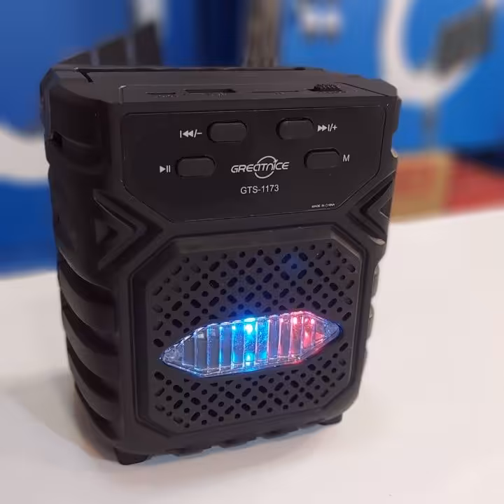اسپیکرپرتابل gts1173.رنگ مشکی.بلوتوث قوی.سبک وقابل حمل.شارژ سریع.قدرت بیس بالا.