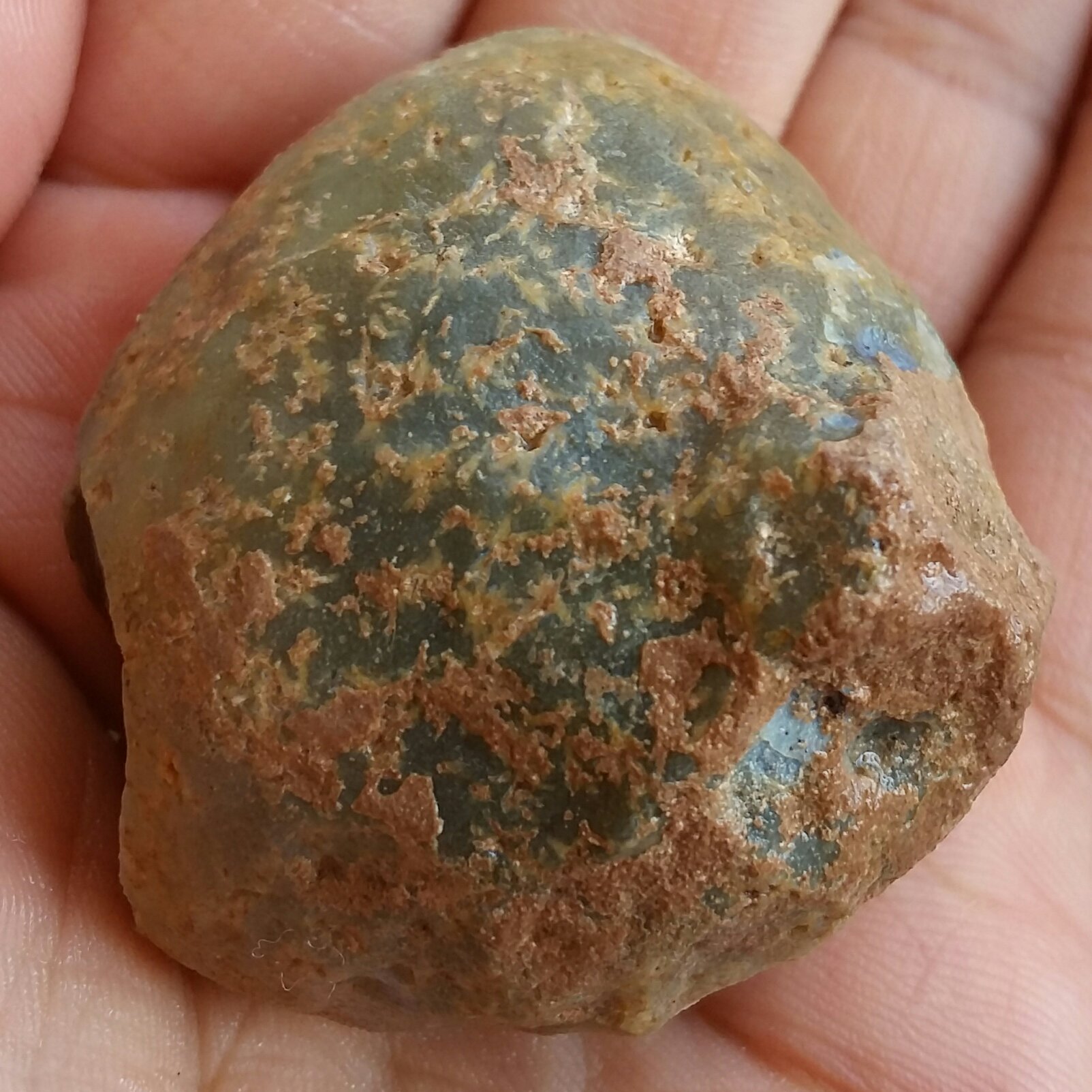 سنگ راف خام عقیق توپی برش نخورده 100 در 100 طبیعی سرشار از خواص شاهکار خلقت