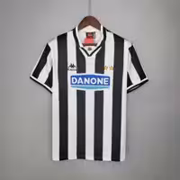 لباس کلاسیک یوونتوس 1995-1994 کیت اول