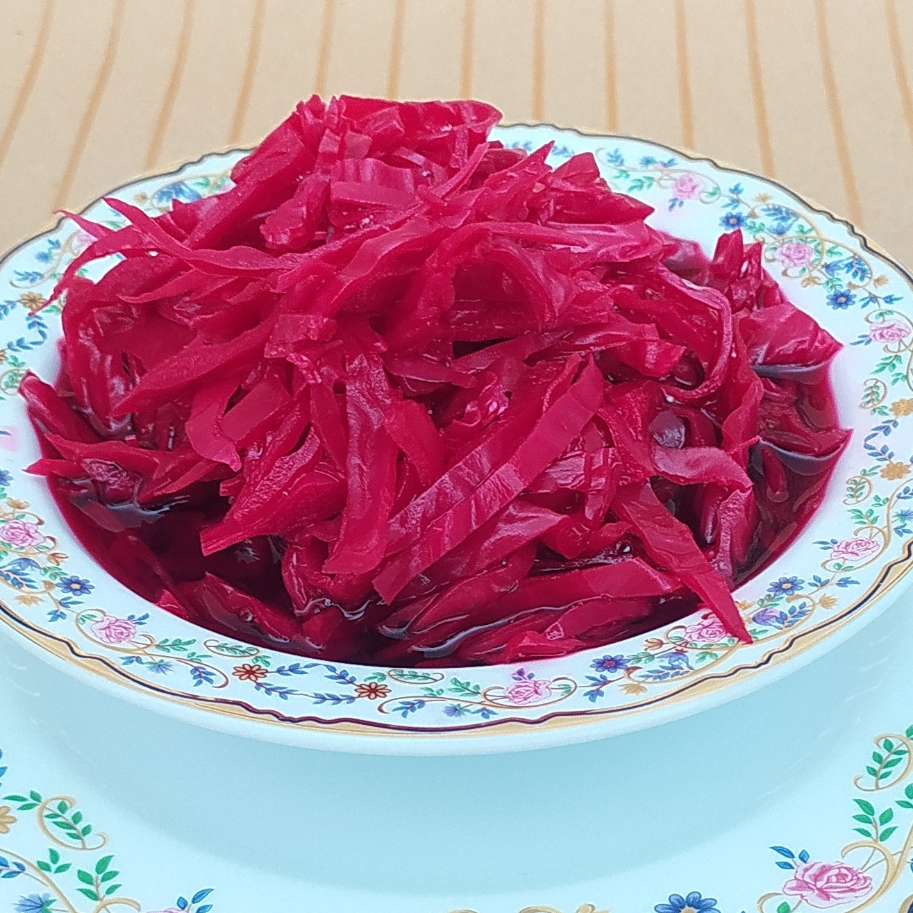 ترشی کلم قرمز ترد و خوشمزه یک کیلویی