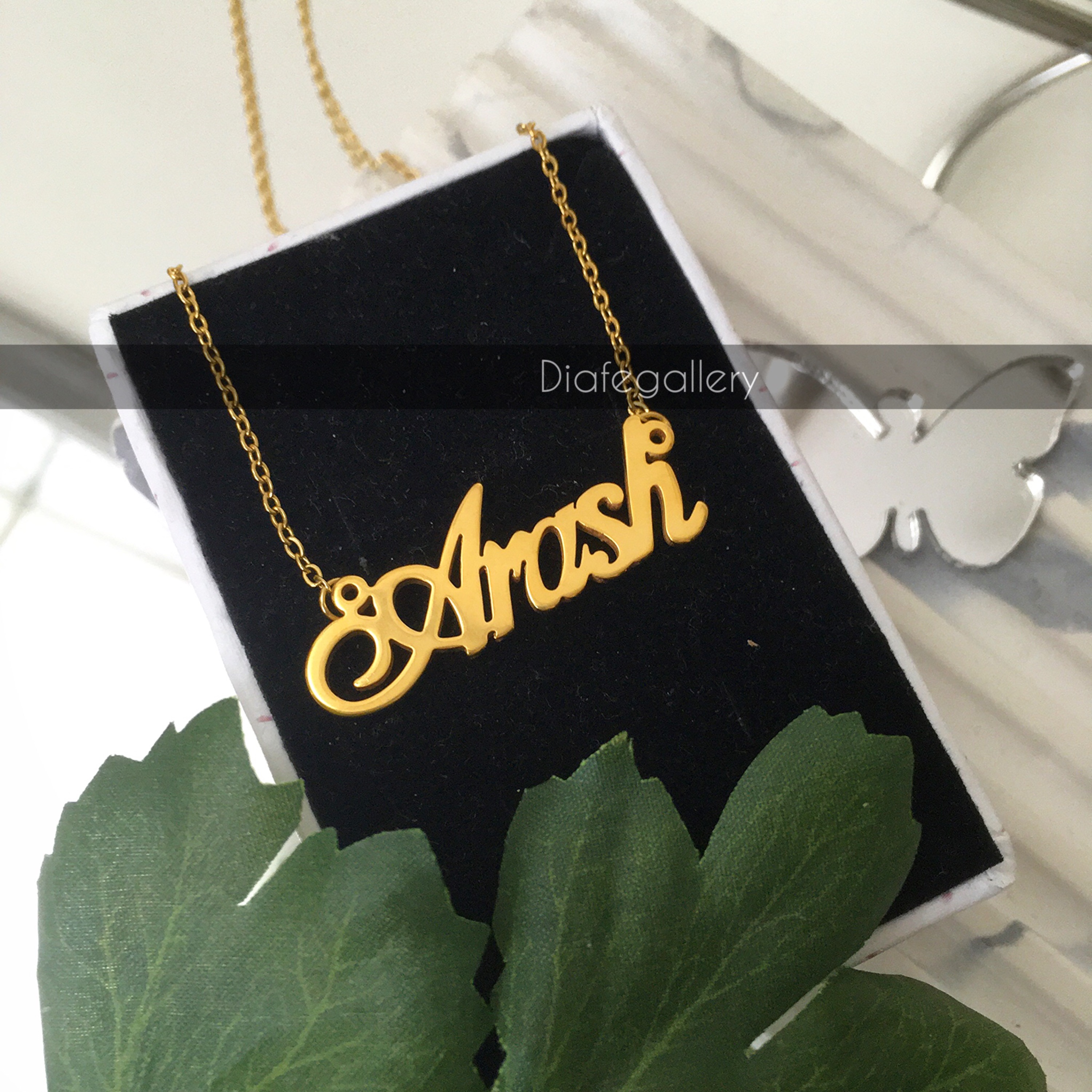 گردنبند اسم آرش انگلیسی Arash  با پلاک اسم و زنجیر جنس استیل رنگ ثابت