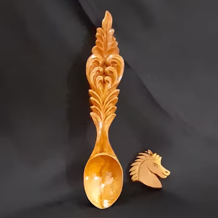 قاشق چوبی طرح شعله