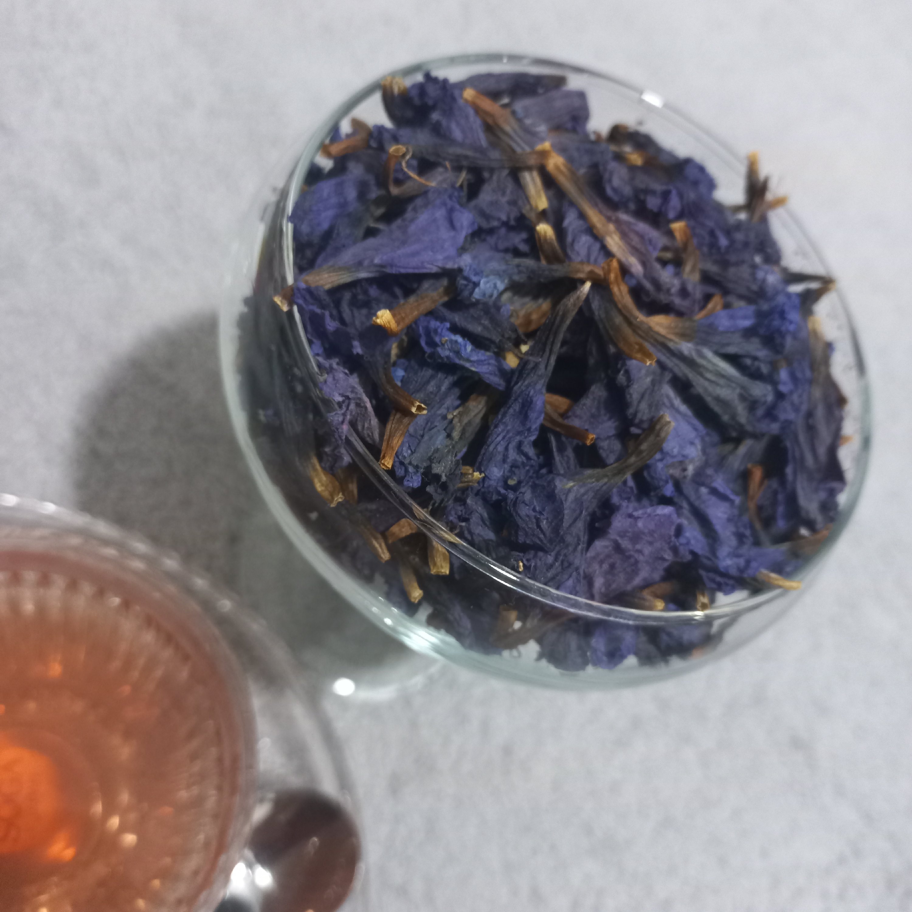 گل گاو زبان دستچین و درجه یک امسال گردنه حیران 50 گرمی