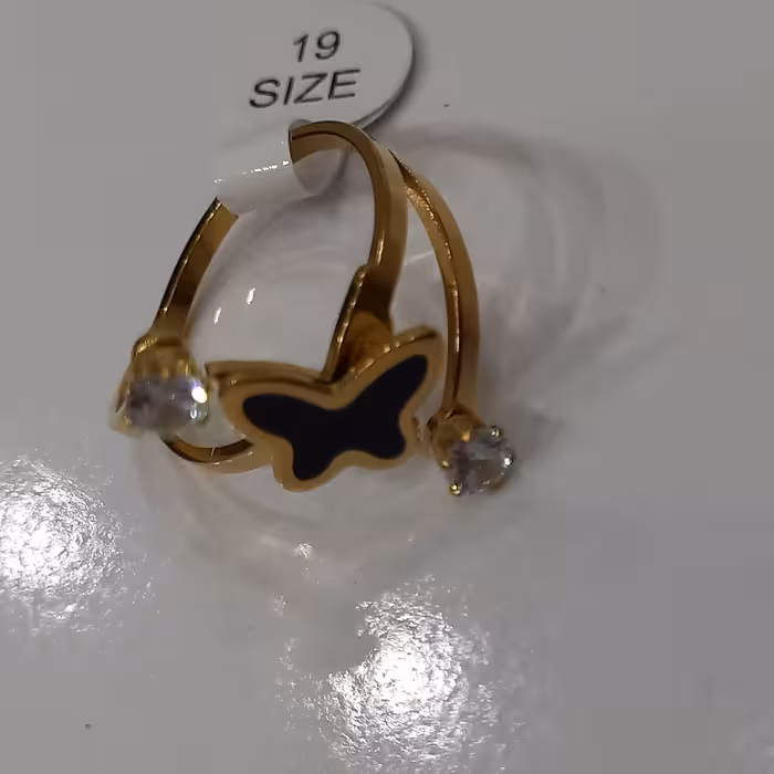 انگشتر پروانه مشکی دو نگین