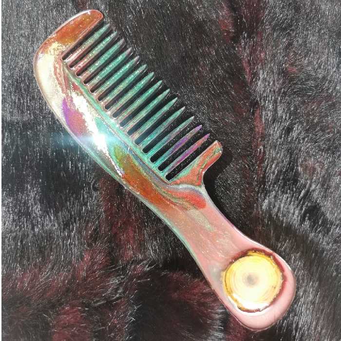 شانه موی سررزین مدل دسته دار طرح آواتار برند E. K کد 1044