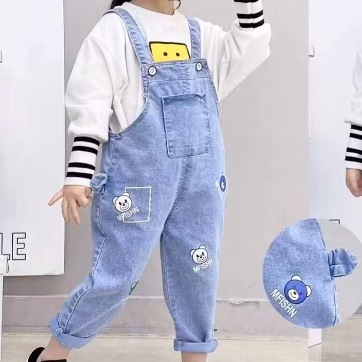 بیلر جین وارداتی اسپورت، بسیار شیک کیفیت عالی،  مناسب 1 تا 5 سال، هم دخترونه هم پسرونه 