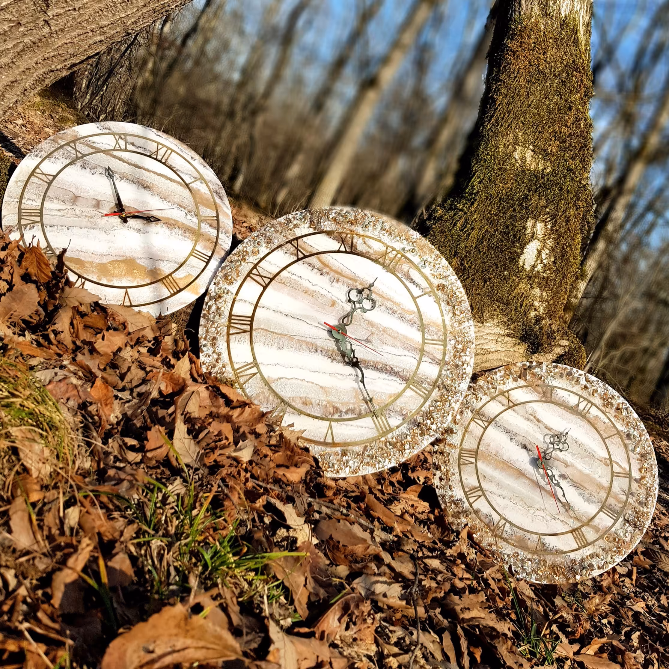 ساعت دیواری رزینی سنگ مرمر کریستالی 