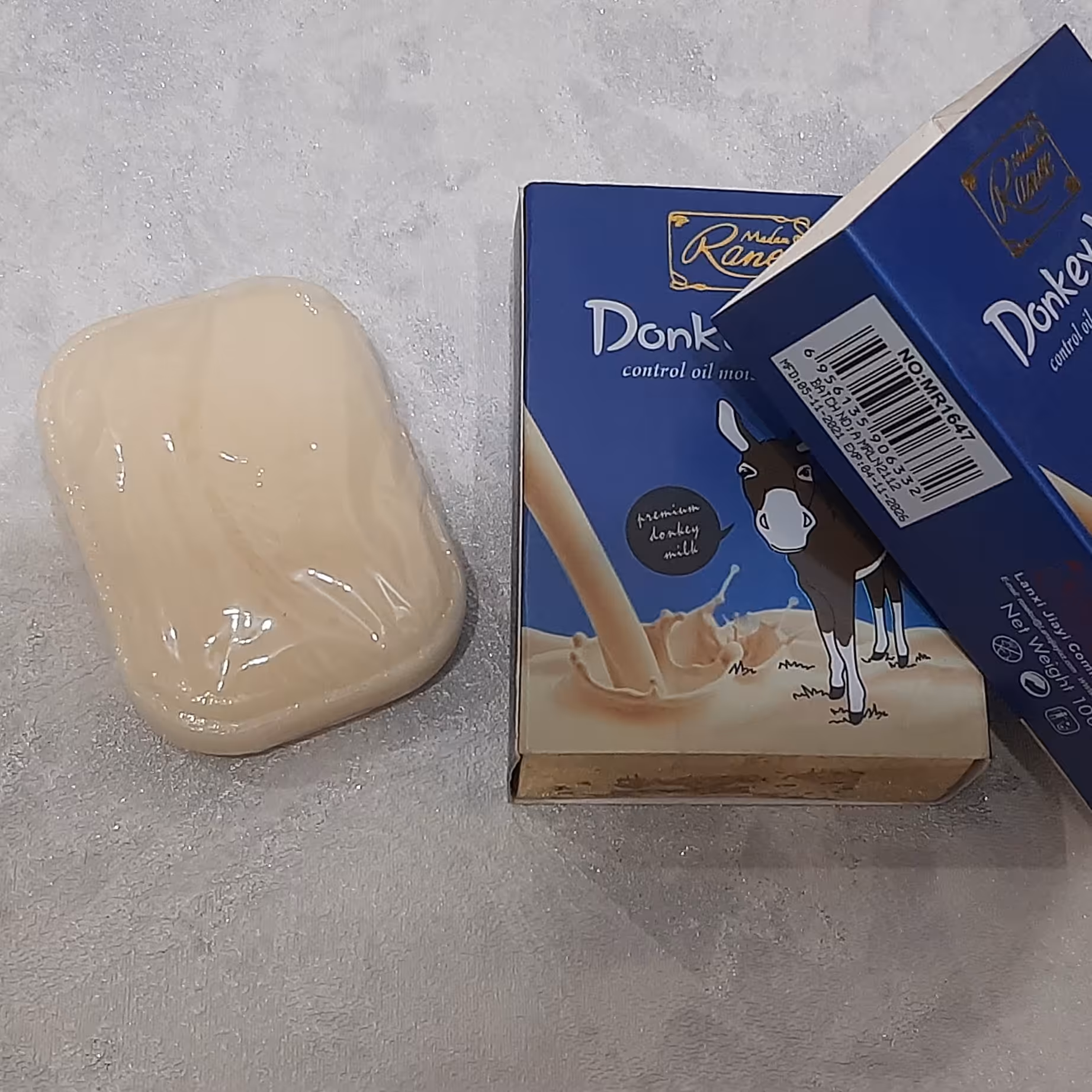 صابون اورجینال شیر  الاغ شفاف کنند ضد پیری و احیا کننده و دارای ویتامین