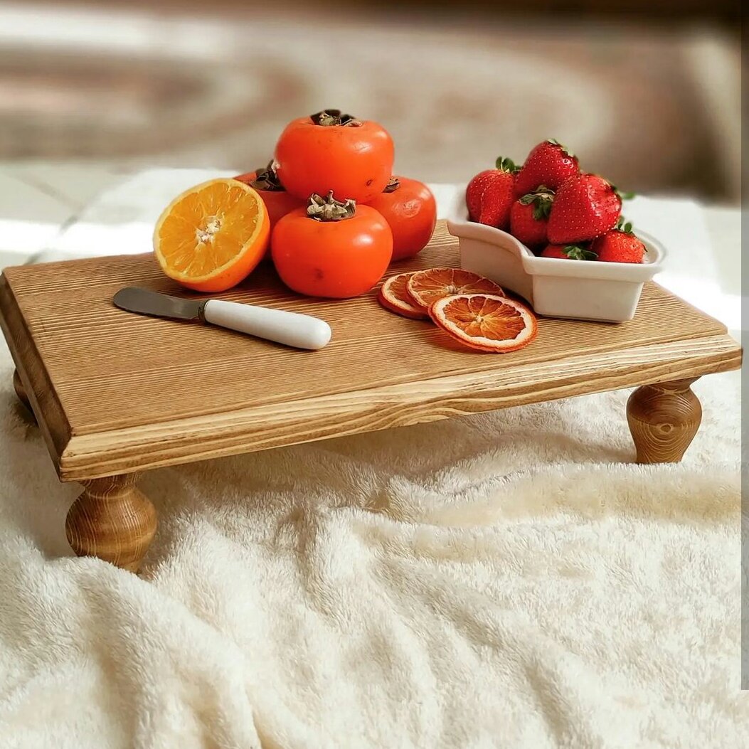 رایزر مستطیلی پایه خراطی شده چوب روس رنگ روشن ضد آب