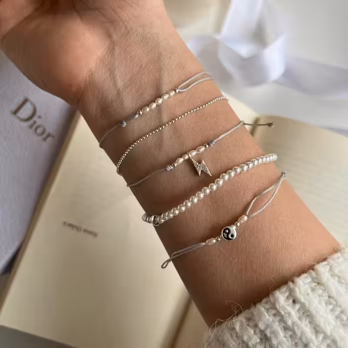 دستبند نقره 925 عیار وارداتی  مروارید پرورشی اصل دستبند زنانه دستبند دخترانه بدلیجات زیورآلات اکسسوری زنانه.کد9