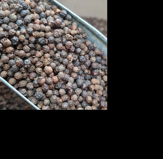 فلفل سیاه هندی 4 میلی بدون خاکه   250 گرمی 