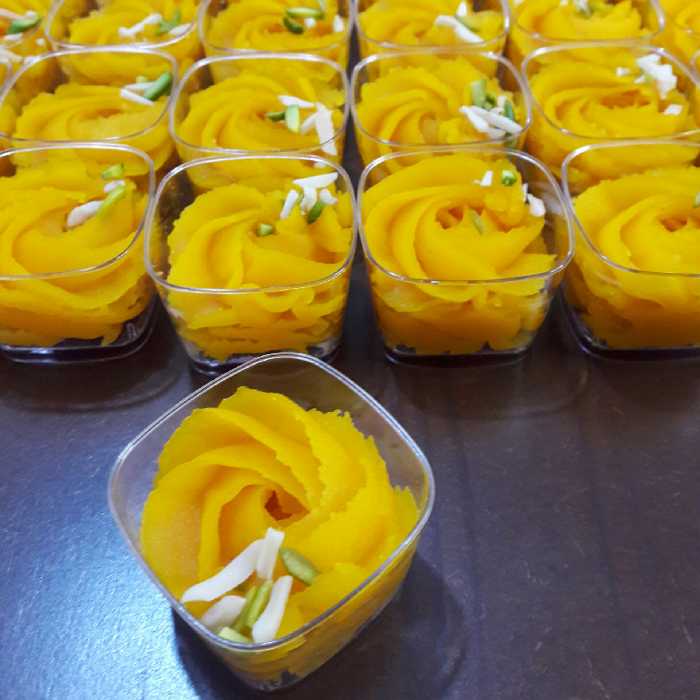 ظرف یکبارمصرف مربع 35 سی سی درب دار 60 عددی