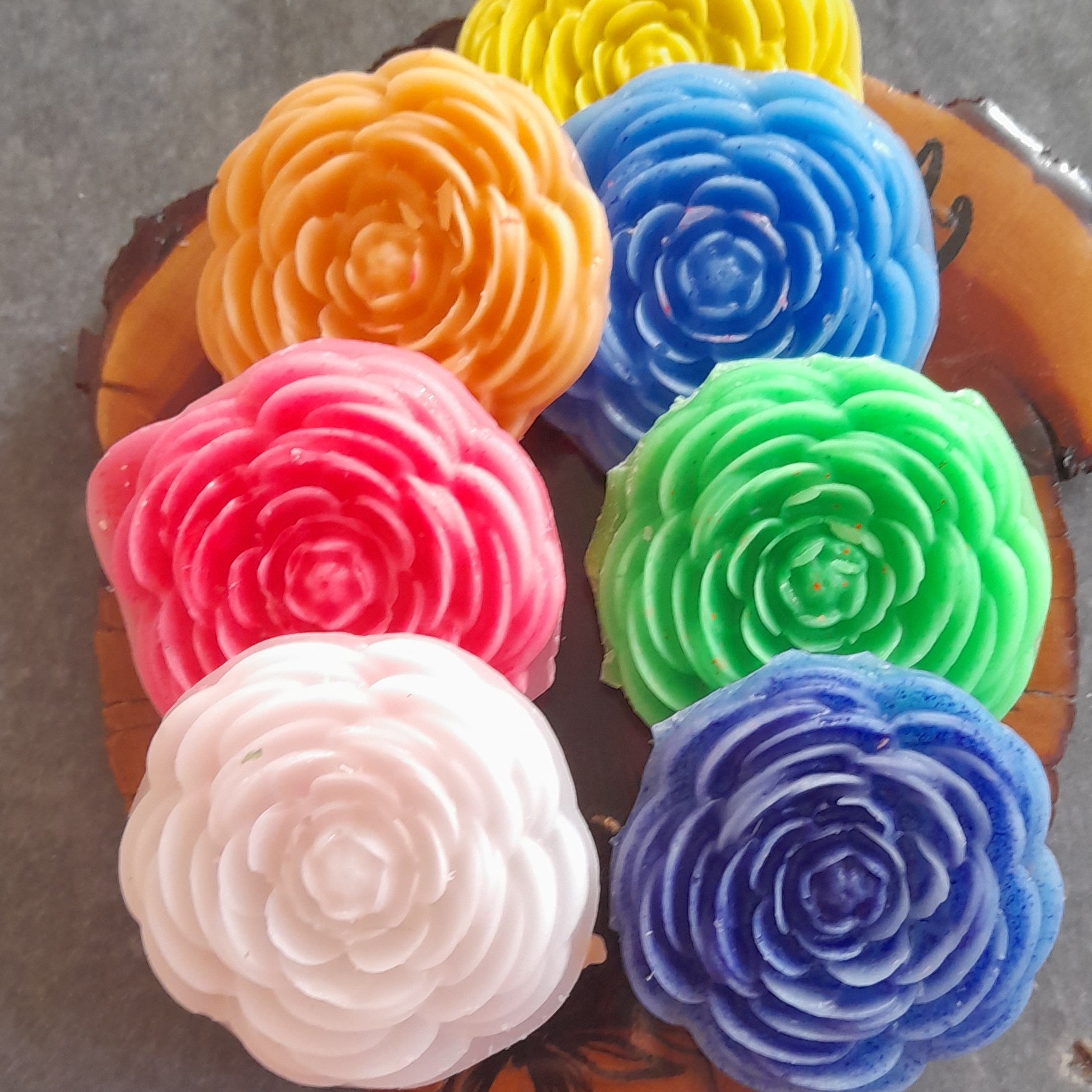 شمع رز روآبی