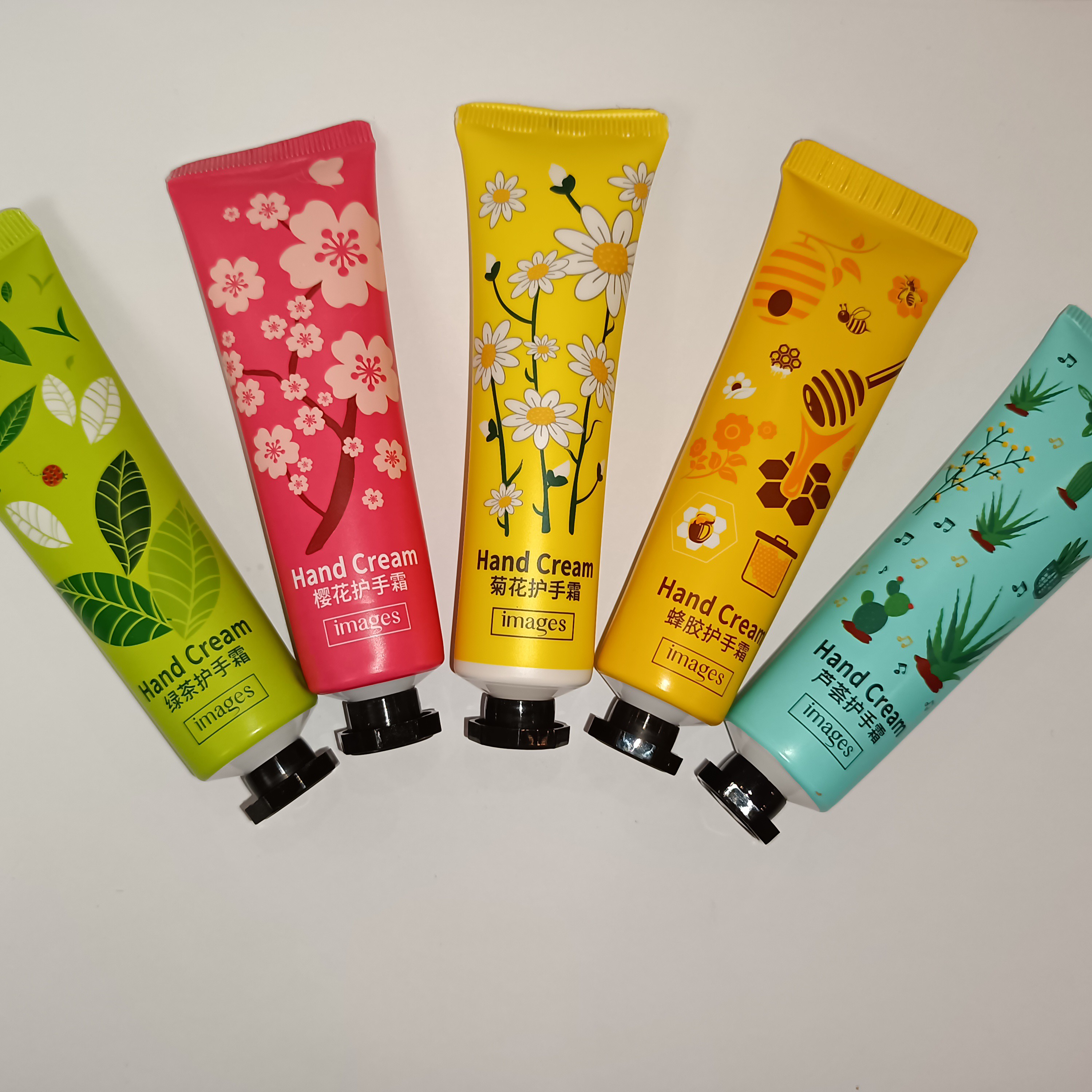 کرم مرطوب کننده پوست دست و صورت 