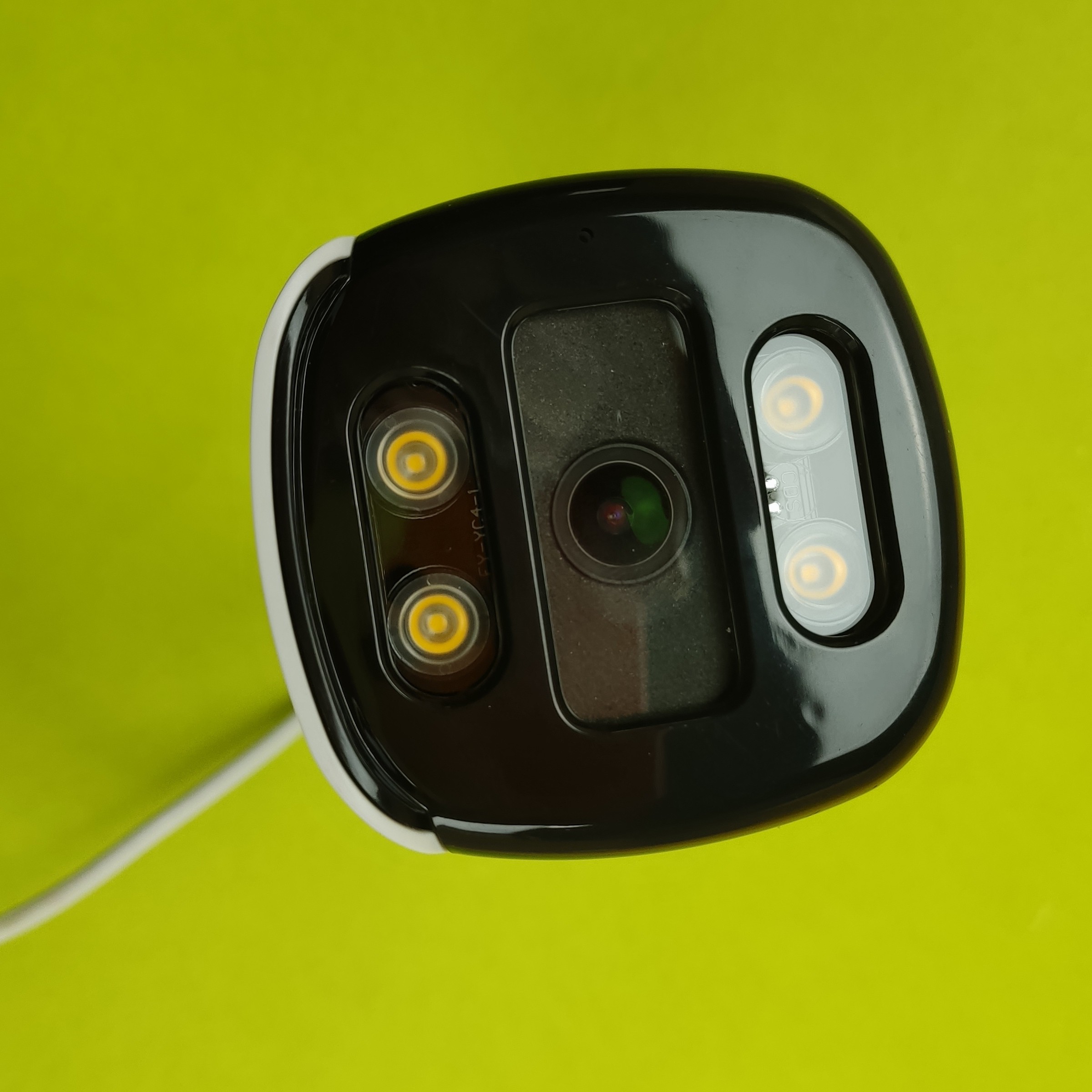  دوربین مداربسته پیناکل مدل PHC-E4220W TURBO HD 2MP