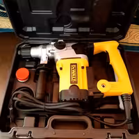  دریل تخریب دیوالت مدل 3009 دو حالته   (سوراخ کاری  وتخریب بتن) 9 کیلویی ،2300 وات 