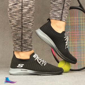 کتانی ورزشی زنانه