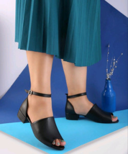صندل زنانه