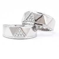 حلقه ست نقره مدل مثلث  عیار 925 ابکاری طلاسفید