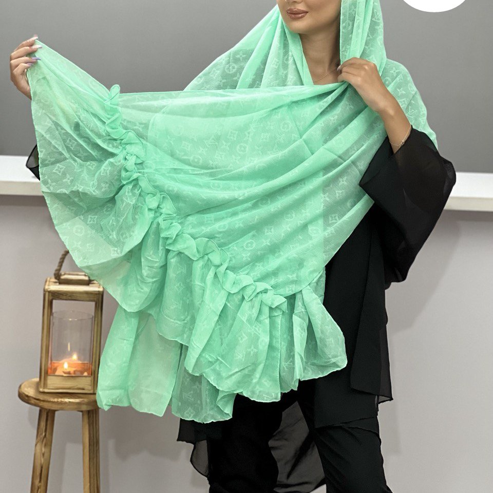 شال نخی مدل دامنی رنگ سبزآبی شیک وزیبا(ابعاد70در190)
