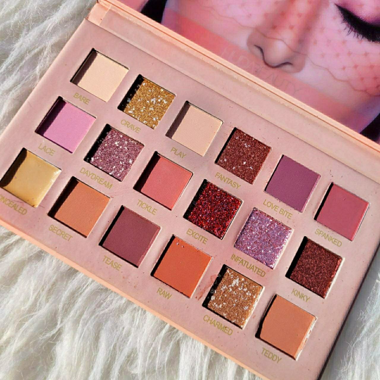سایه نود
NUDE HUDA beauty