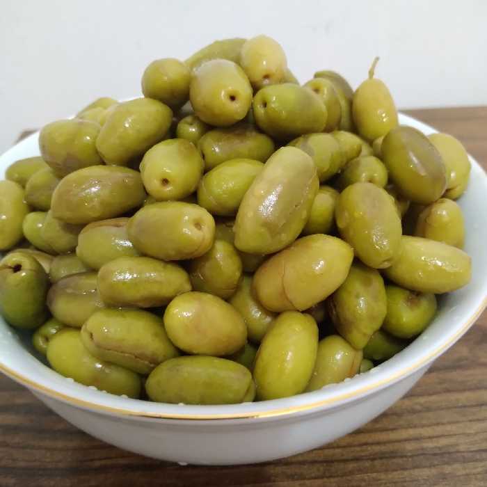 زیتون ماری امساله از باغات رودبار (پس کرایه)