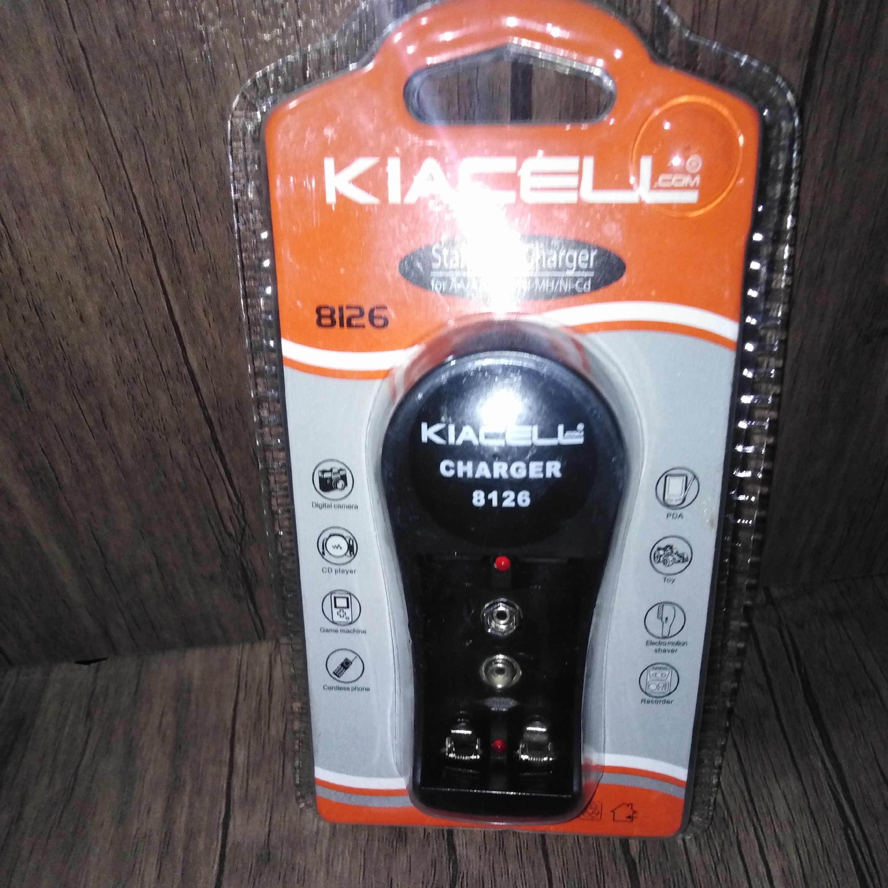 شارژر باتری کیاسل KICEL8126