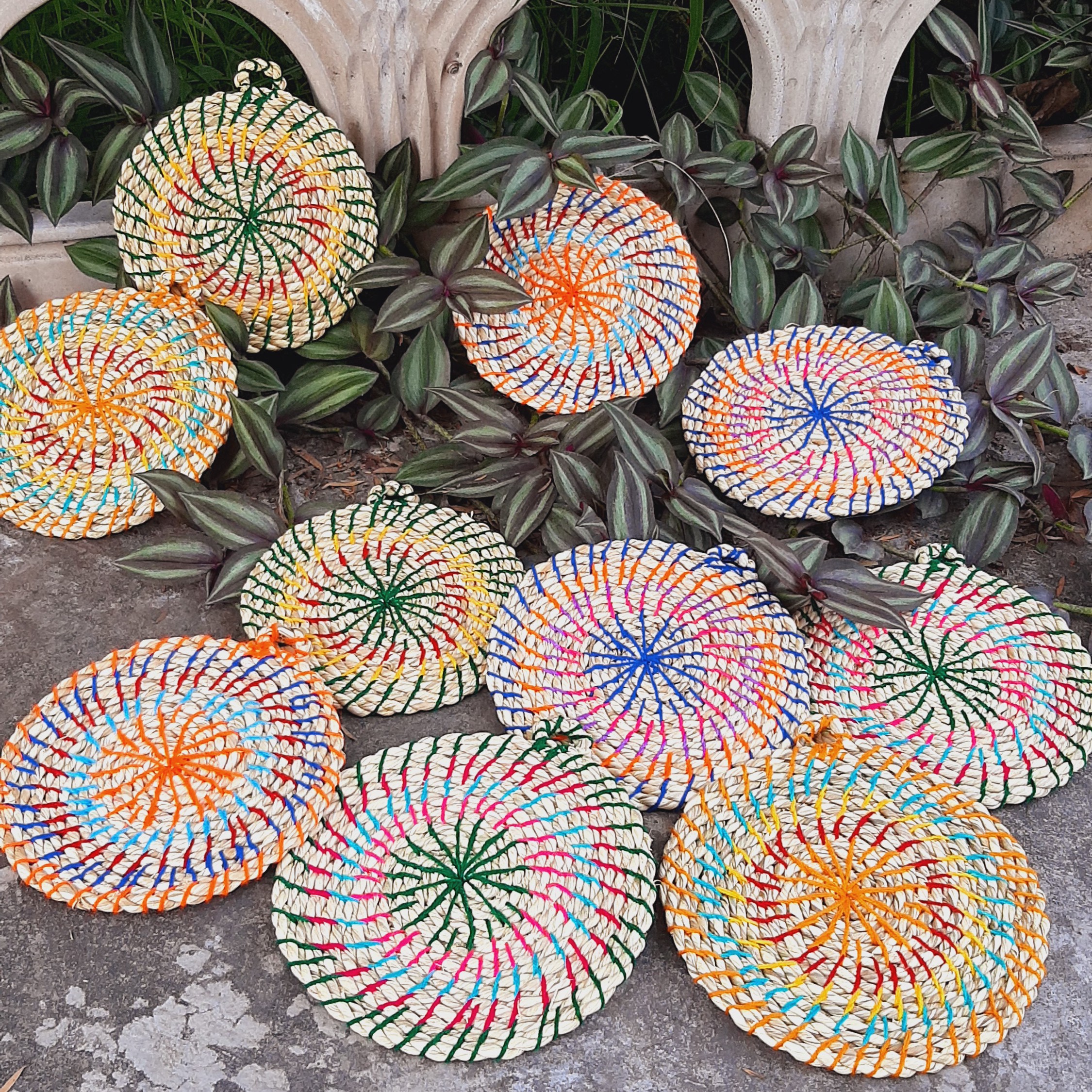 زیردیگی حصیری رنگی رنگی