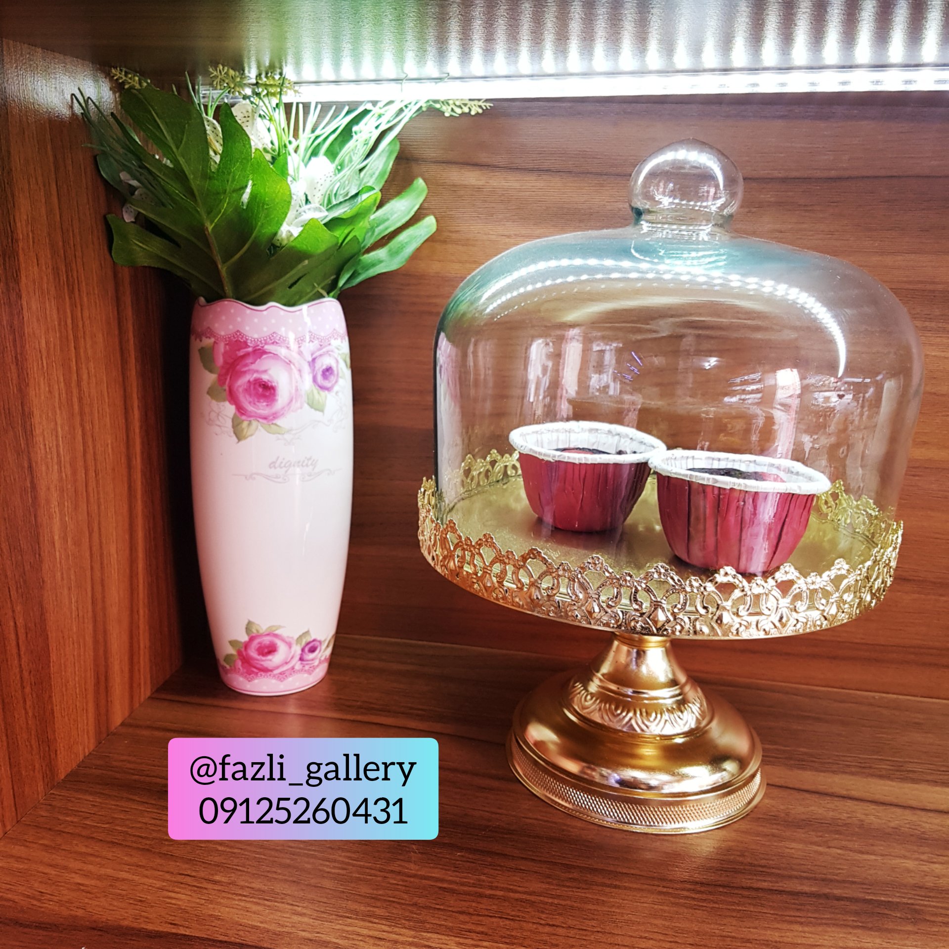 استند کیک خوری طلایی طرح تاج