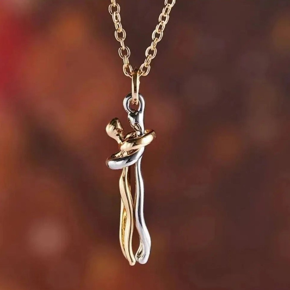 گردنبند آغوش ناز