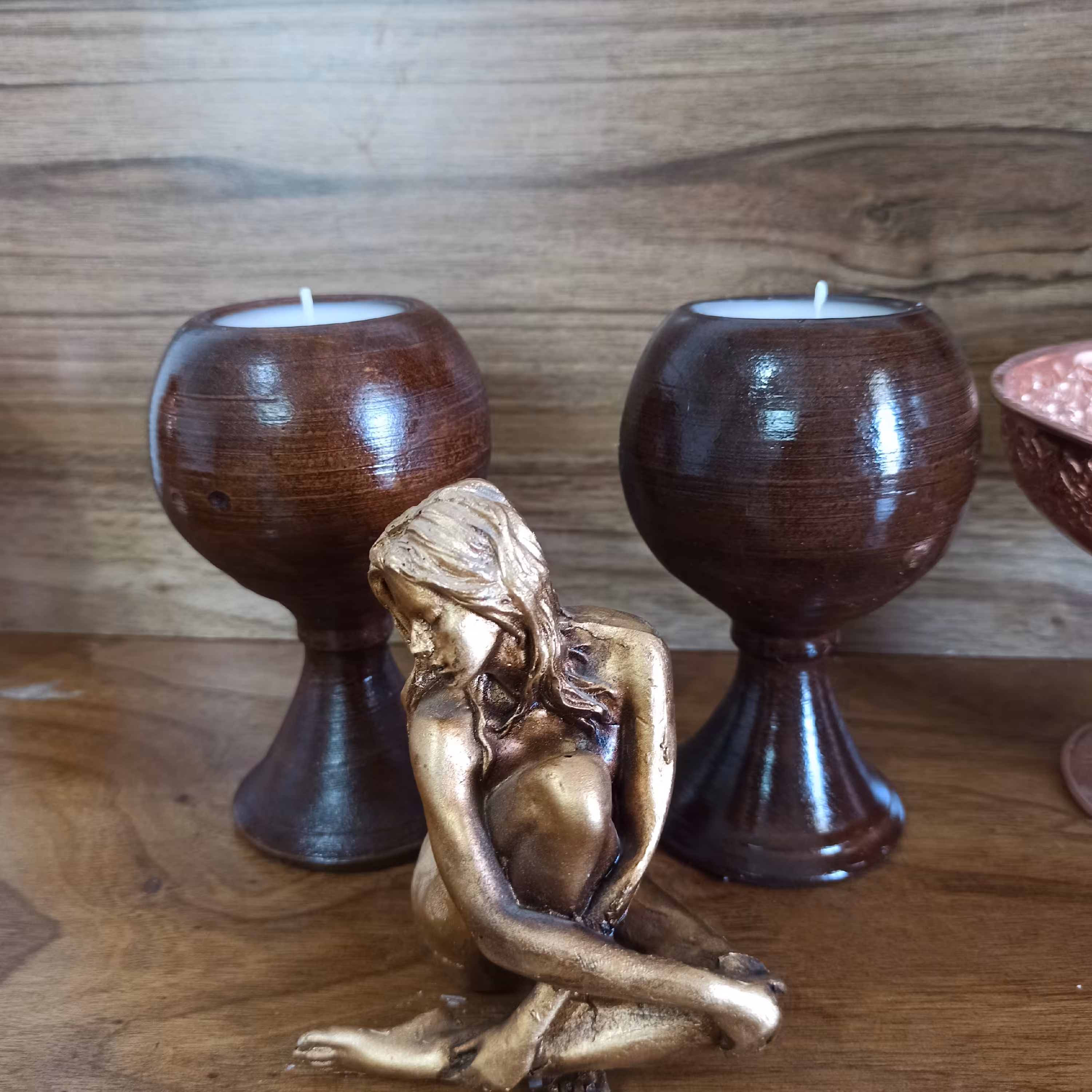 شمع شمعدون  سوفالی و مجسمه دختر