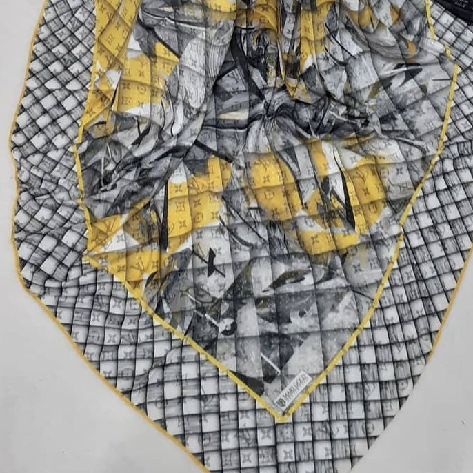 روسری نخ دست دوز